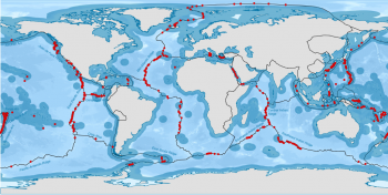 4.11 Hydrothermal Vents – Introduction to Oceanography